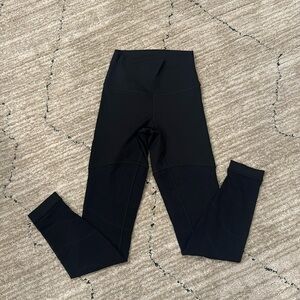 Lululemon mesh leggings size 4